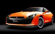 - Nissan GT-R Nismo   